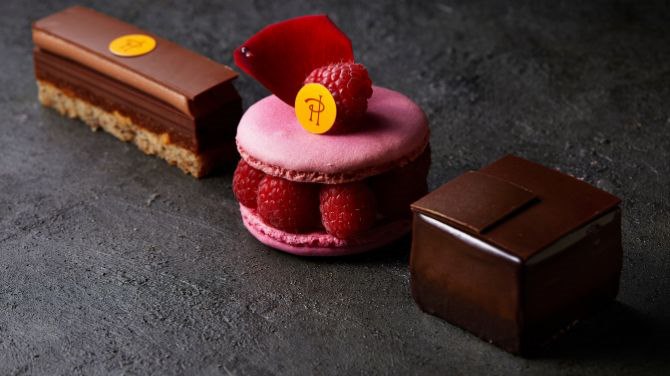 PIERRE HERMÉ PARIS Boutique PIERRE HERMÉ PARIS Boutique
